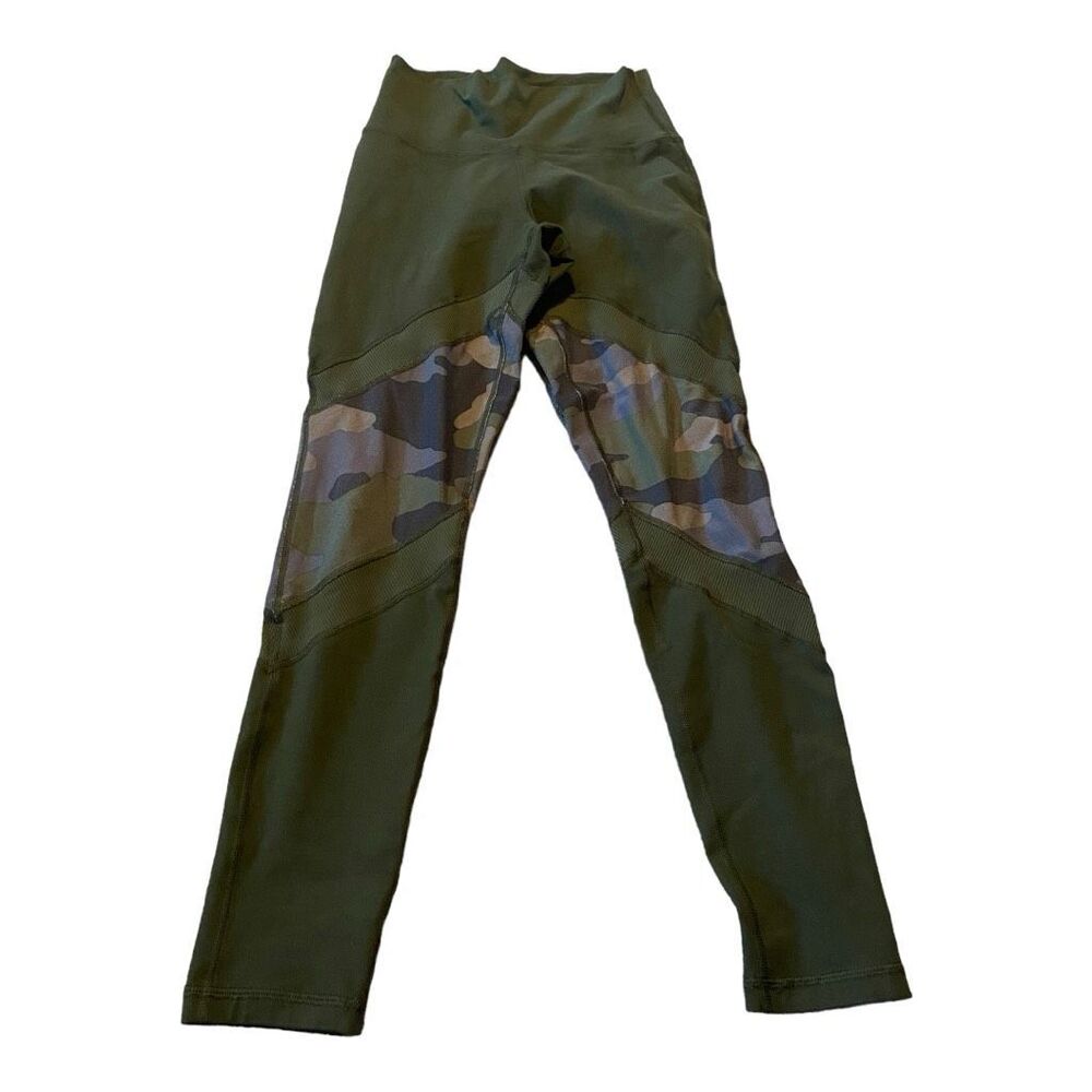 Aerie Green Camo Leggings